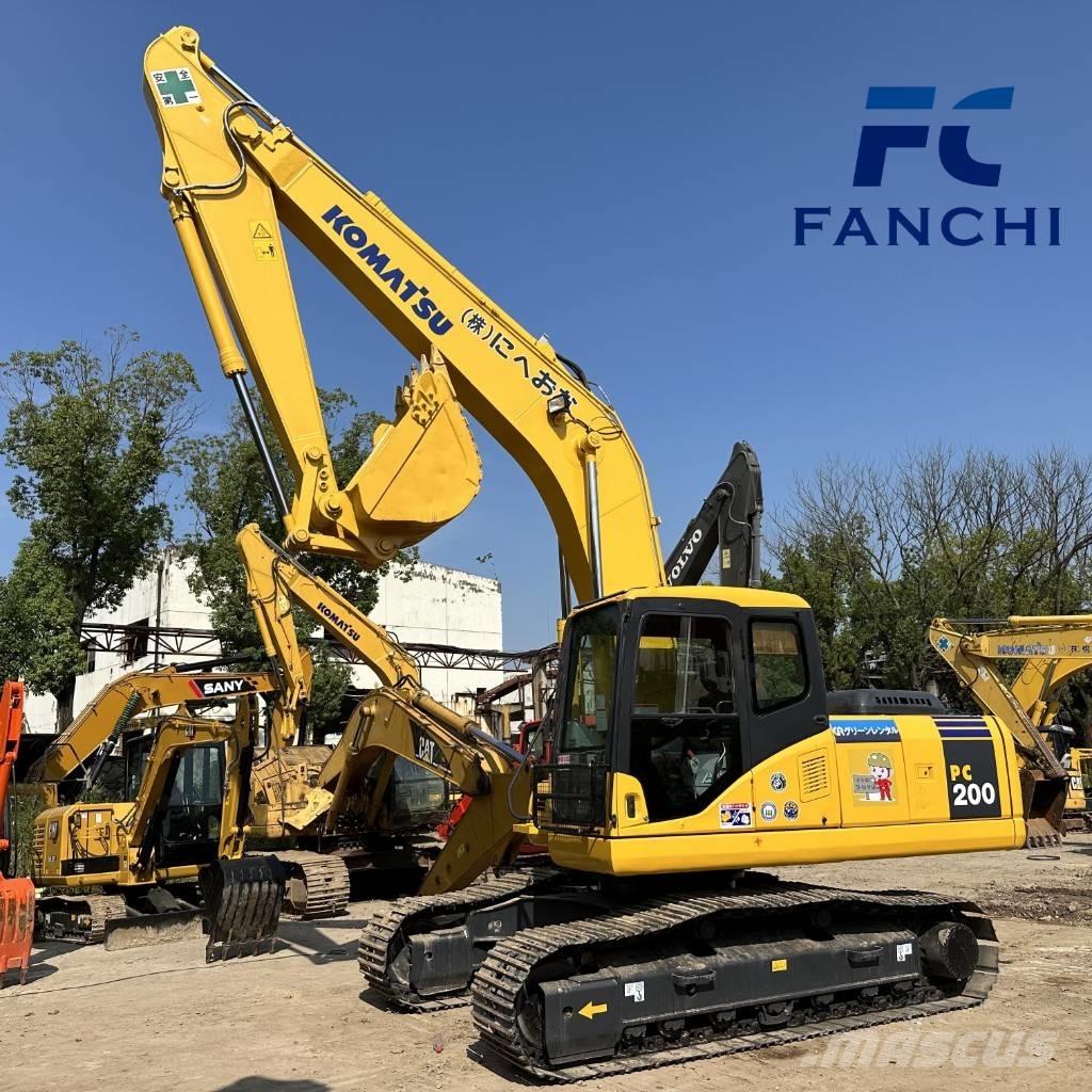 Komatsu PC 200 Pelle sur chenilles