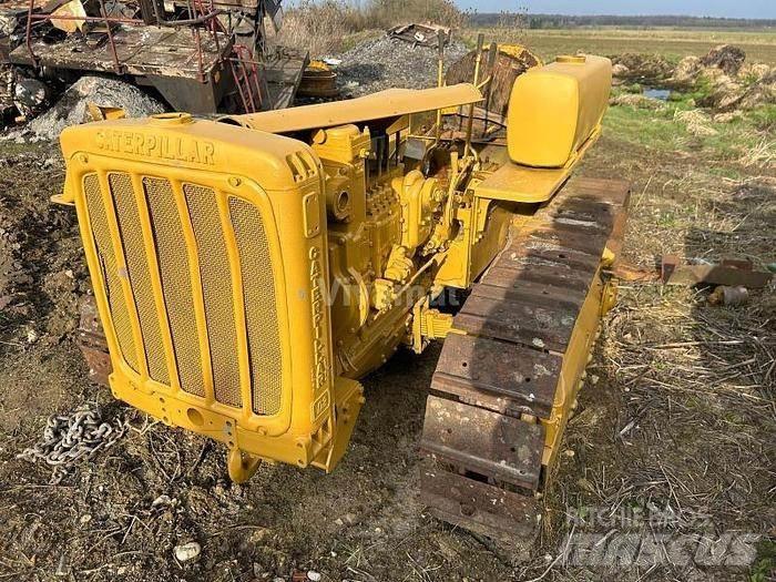 CAT D2 - Bouteurs sur chenilles