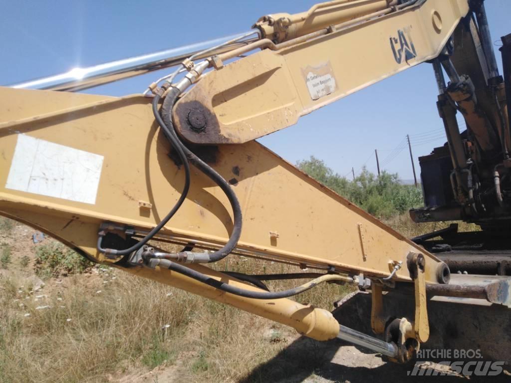 CAT M318 parts M 318 Pelle sur pneus