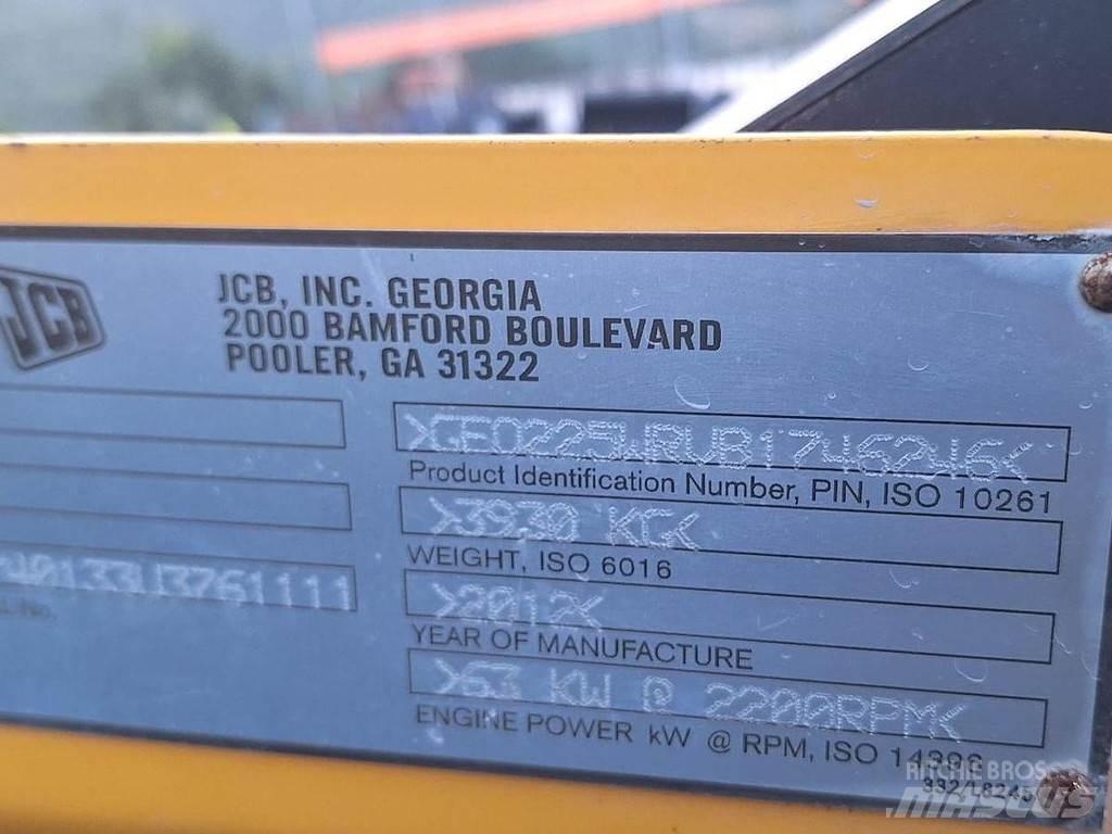 JCB 225 Mini chargeuse