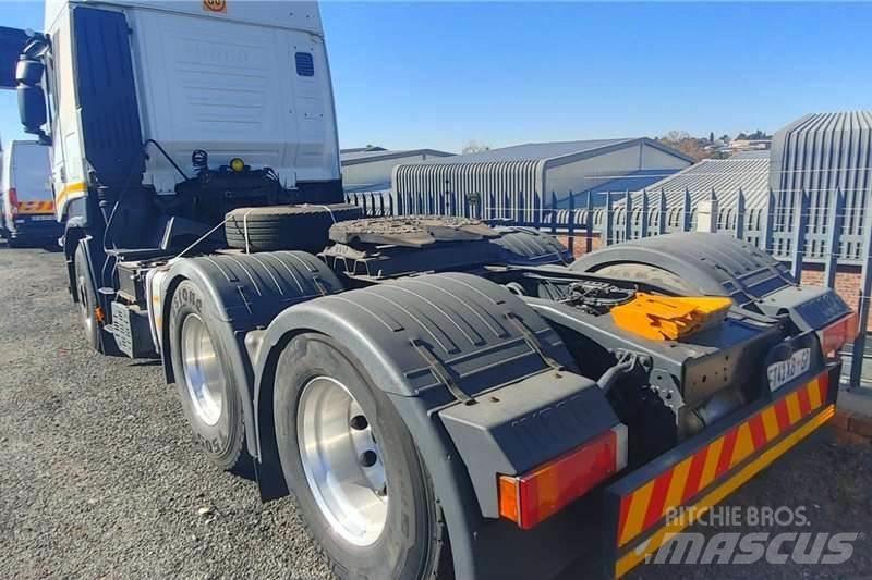 Iveco stralis 480 Autre camion
