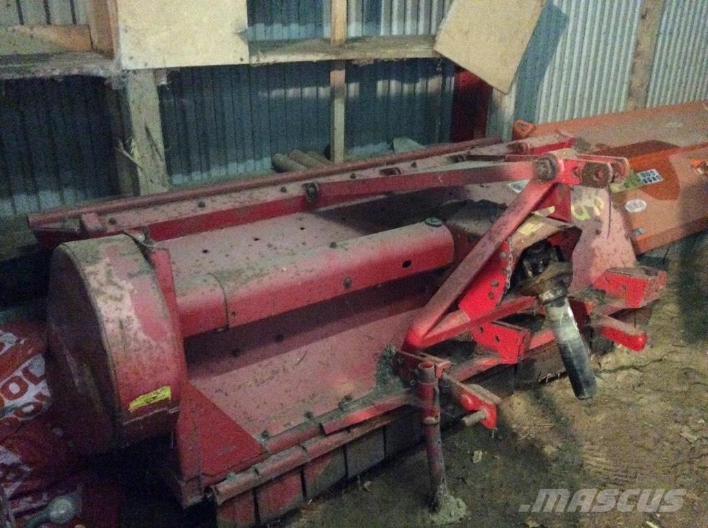 Taarup SKT 210 Autres matériels de récolte et d'arrachage