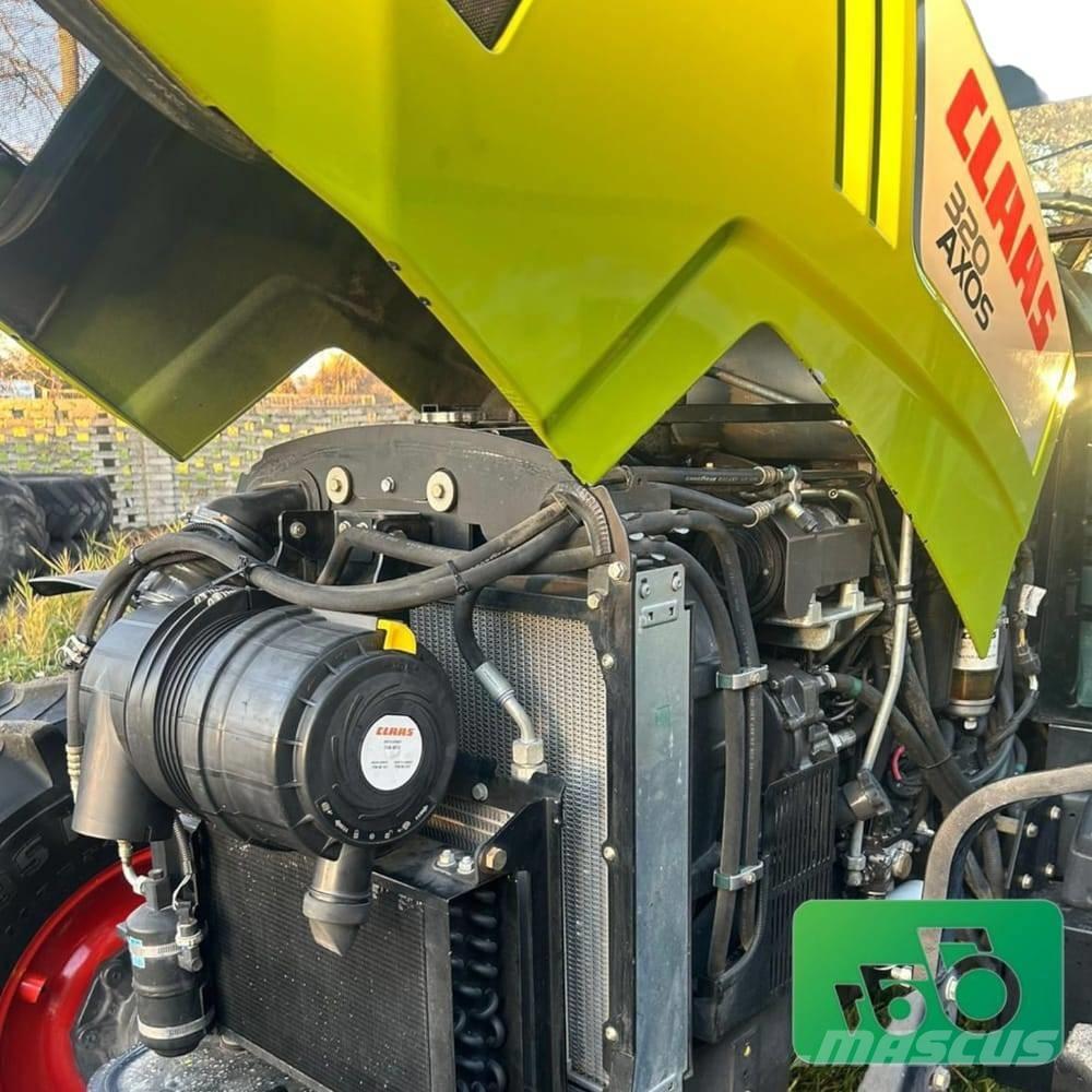 CLAAS Axos 320 Tracteur