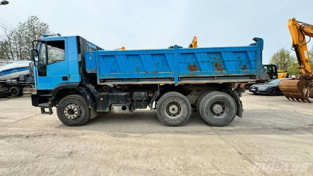 Iveco Magirus 260 Camion benne