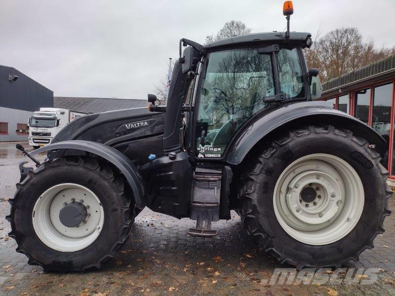Valtra T 214 D Tracteur