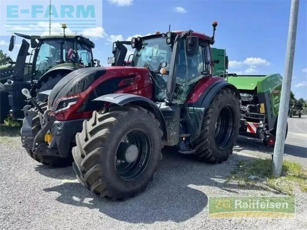 Valtra t 235 Tracteur