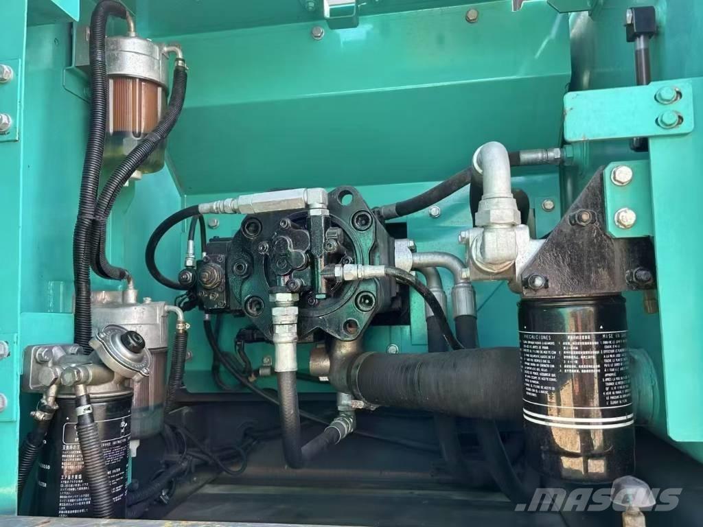 Kobelco SK 200 LC I Pelle sur chenilles