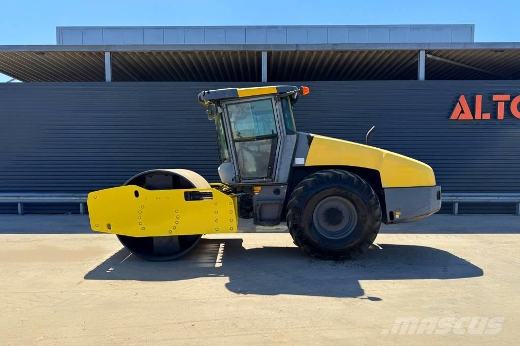 Dynapac CA3500D Rouleaux monocylindre