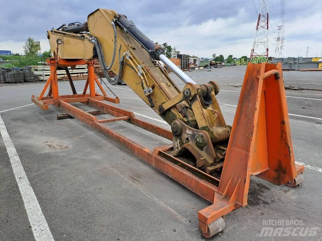 CAT 330DL UHD Pelle de démolition