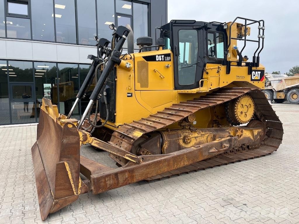 CAT D 6 T LGP Bouteurs sur chenilles