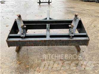 Quicke LIFTING ARM Autres équipements pour tracteur