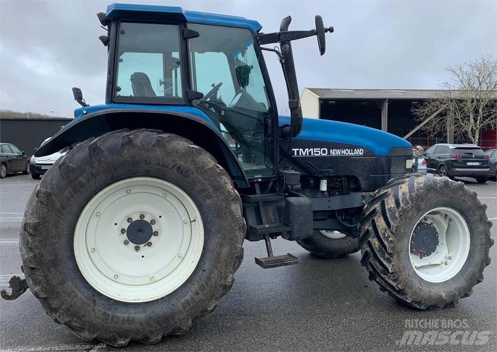 New Holland TM150 Tracteur