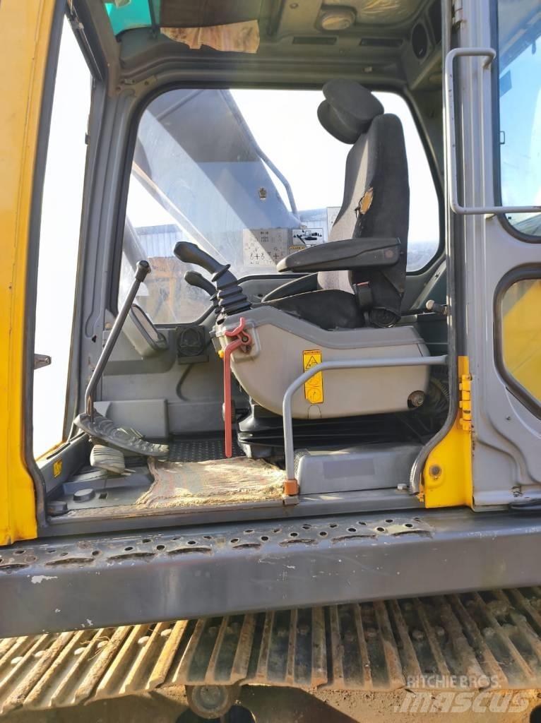 Volvo EC 210 B Pelle sur chenilles