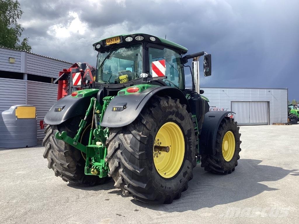 John Deere 6250 R Tracteur