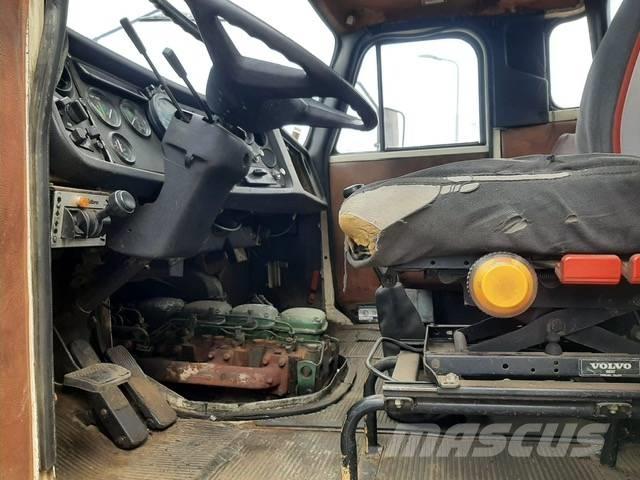 Volvo N 10 Tracteur routier