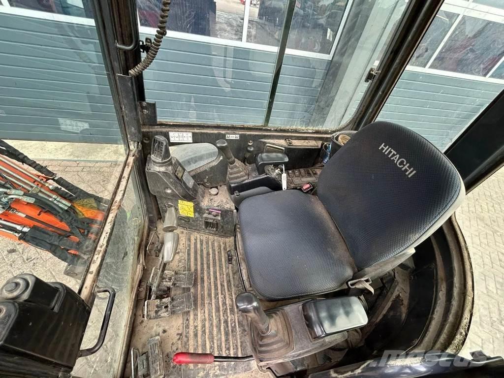 Hitachi ZX35U-2 Mini pelle < 7t