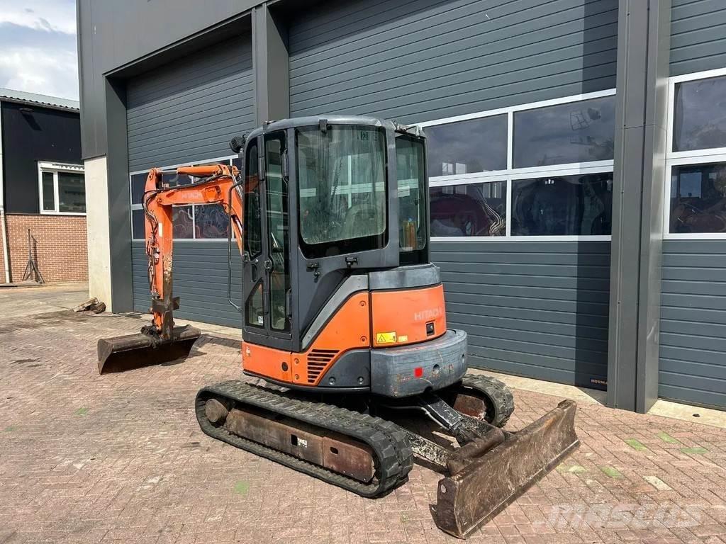 Hitachi ZX35U-2 Mini pelle < 7t
