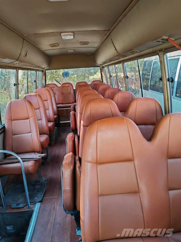 Toyota Coaster Autobus interurbain