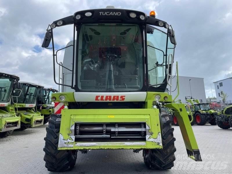 CLAAS Tucano 450 Moissonneuse batteuse