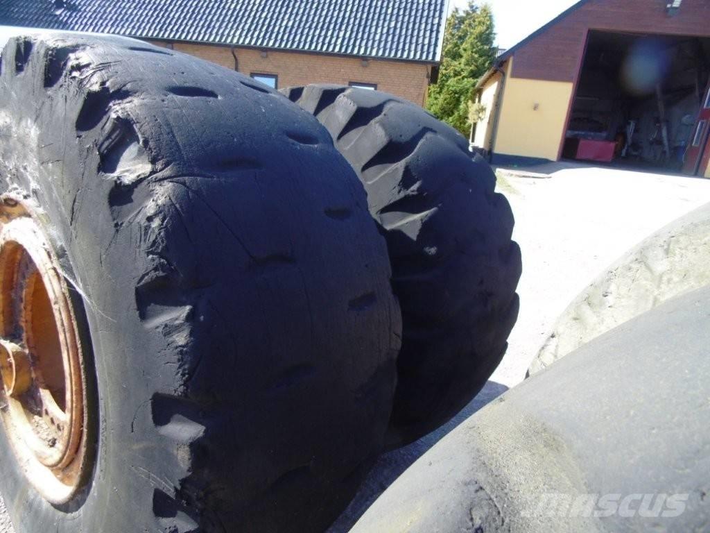  däck Pneus, roues et jantes