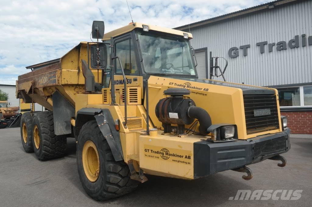 Komatsu HM 300-2 Tombereau articulé