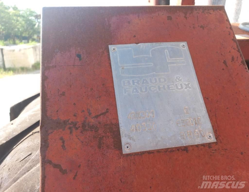 Manitou 4RM30G Chariots diesel