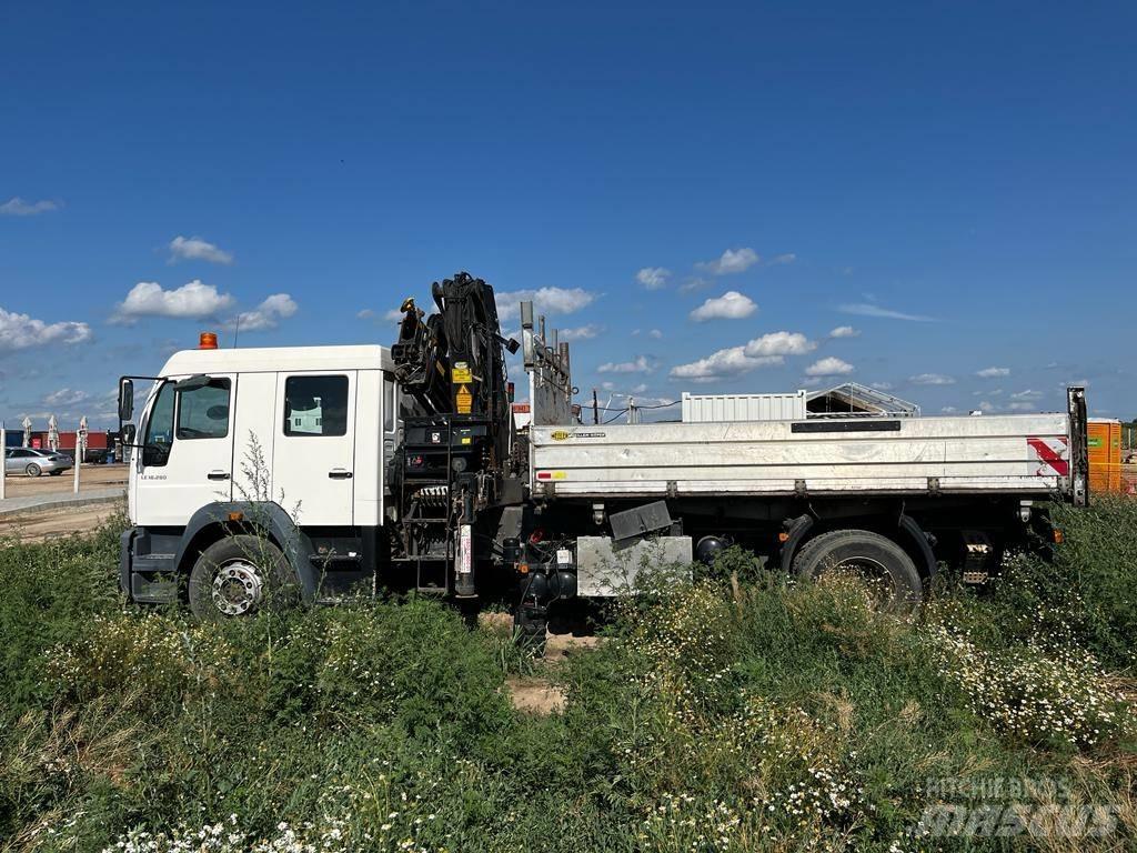 MAN LE 18.280 Camion plateau ridelle avec grue