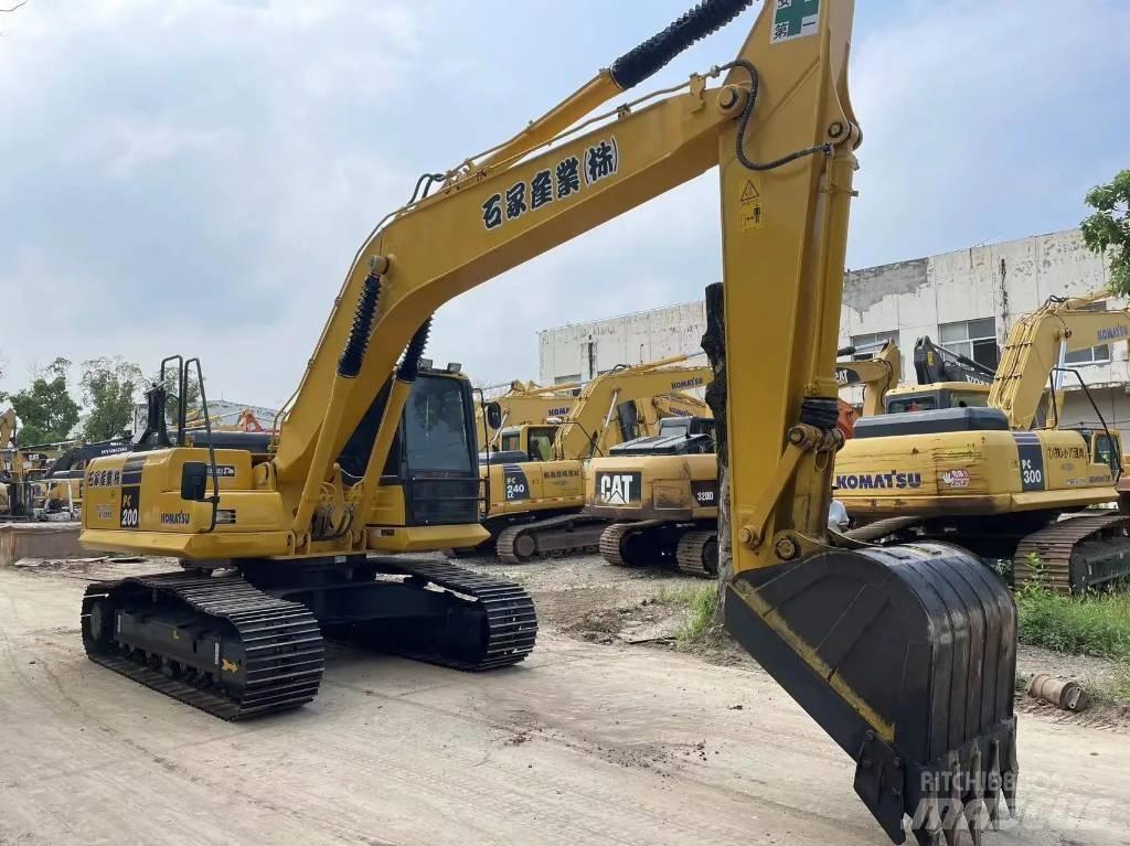 Komatsu PC200-8 Pelle sur chenilles