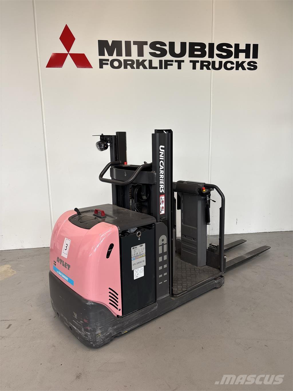 UniCarriers EPL100 Préparateur de commande au sol