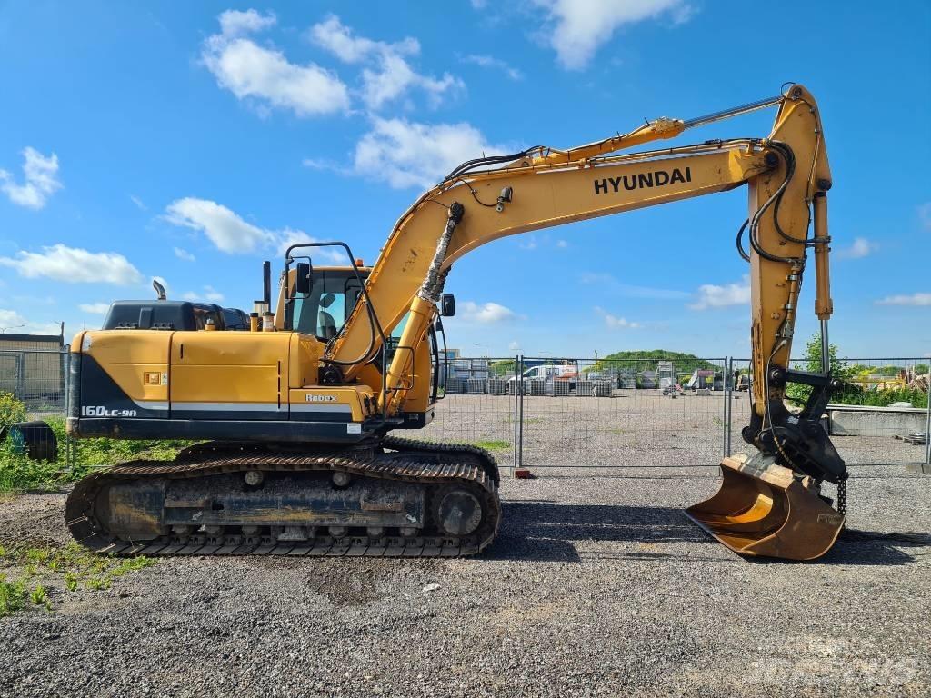 Hyundai R160LC-9A Pelle sur chenilles