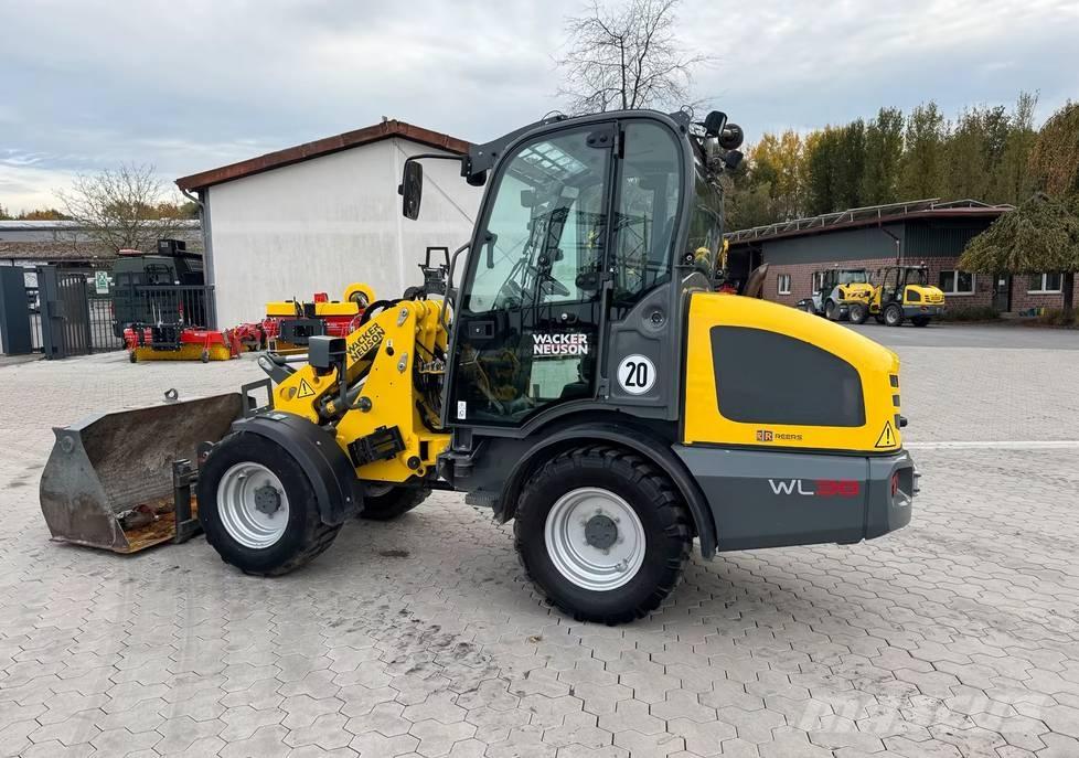 Wacker Neuson WL 38 Chargeuse sur pneus