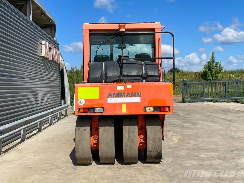 Ammann AP 240 Rouleaux à pneumatiques
