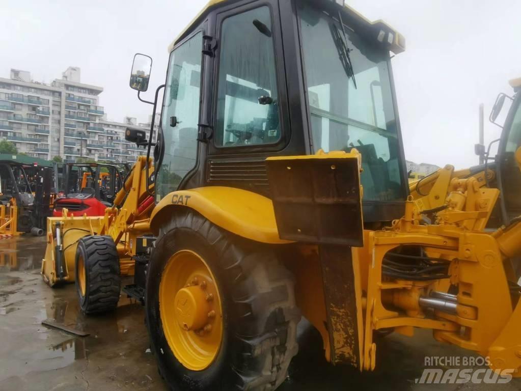 CAT 416f Tractopelle