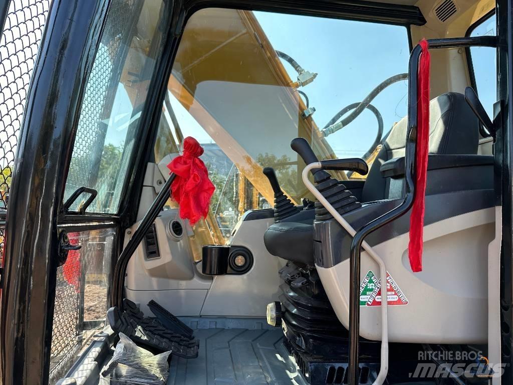 CAT 320 C Pelle sur chenilles