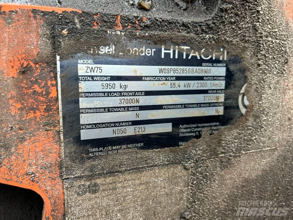 Hitachi ZW 75 Chargeuse sur pneus