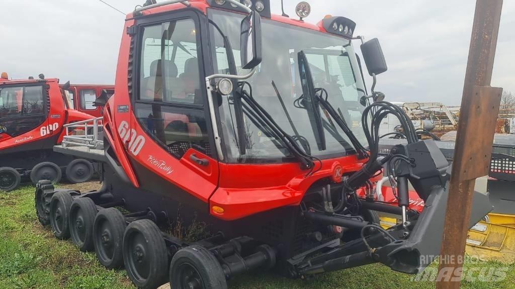 PistenBully  600 Dameuse