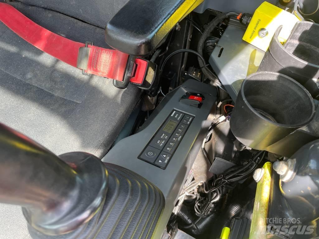 Komatsu PC 138 US-11 Pelle sur chenilles