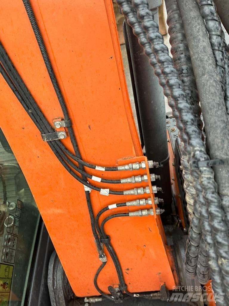 Doosan DX 140 LCR Pelle sur chenilles