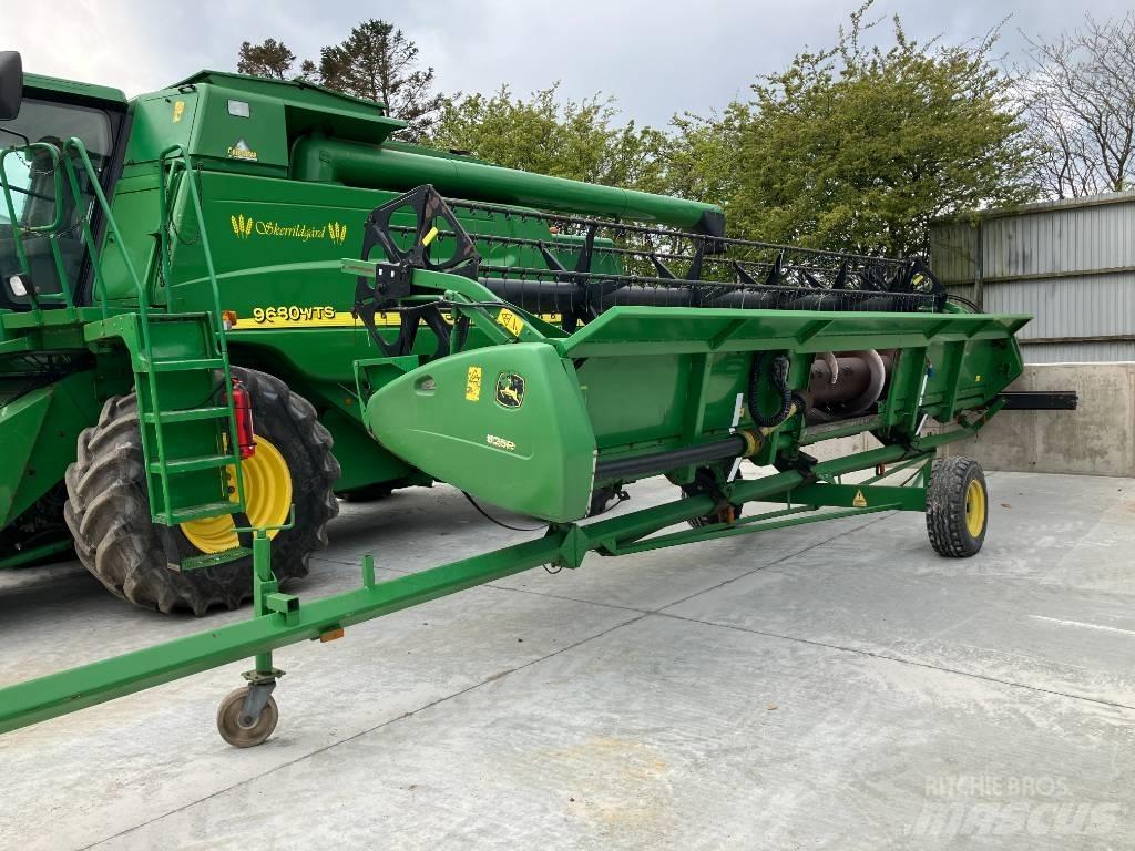 John Deere 9680 WTS Moissonneuse batteuse