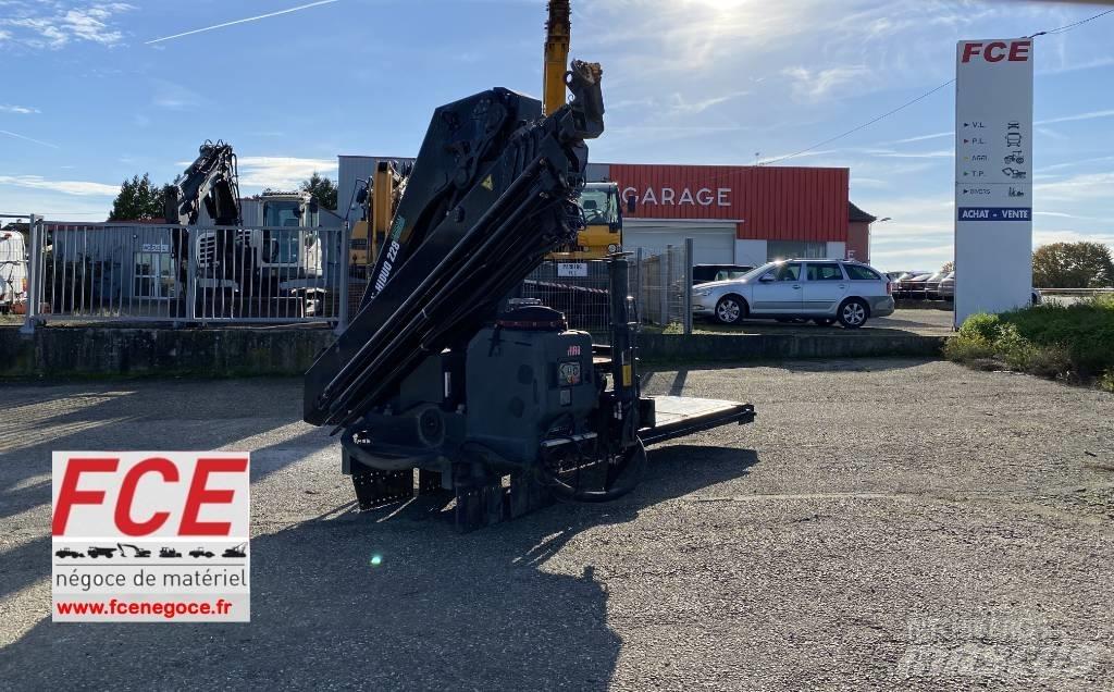 Hiab X-HiDuo 228 E-6 Autre grue