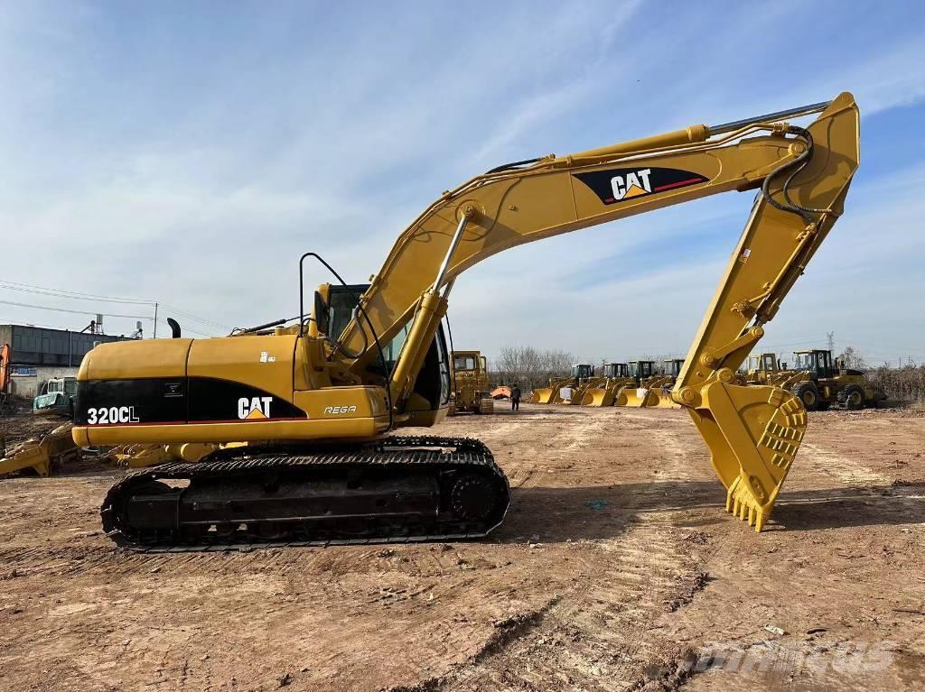 CAT 320 C L Pelle sur chenilles