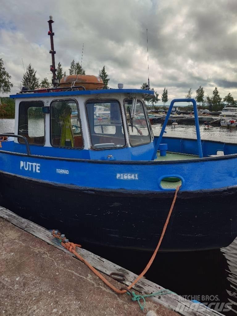  Hinaaja Putte Bateaux de travail, barges et pontons