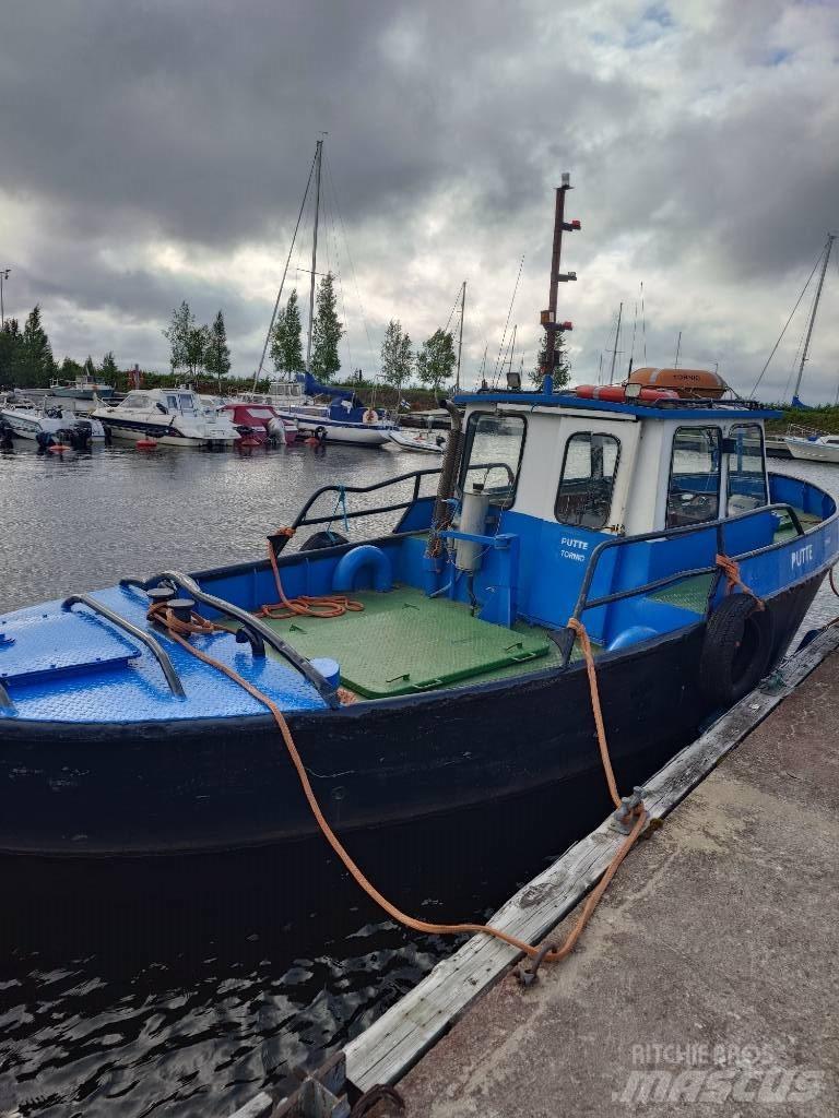  Hinaaja Putte Bateaux de travail, barges et pontons