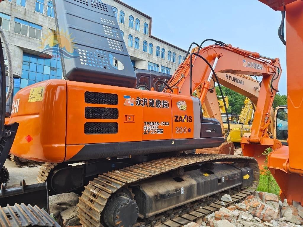 Hitachi ZX 200 Pelle sur chenilles