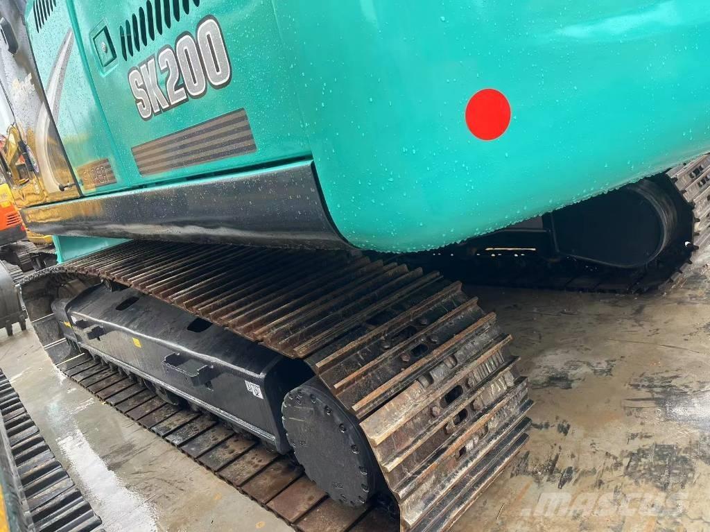 Kobelco SK 200-8 Pelle sur chenilles
