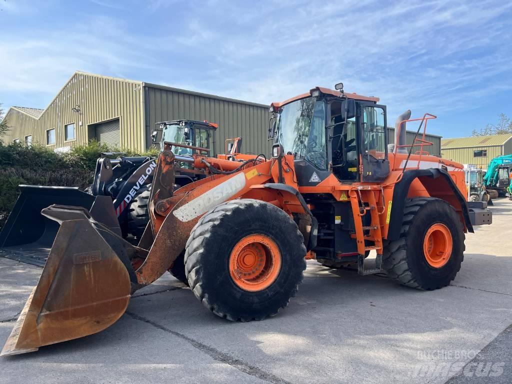 Doosan DL 420-3 Chargeuse sur pneus
