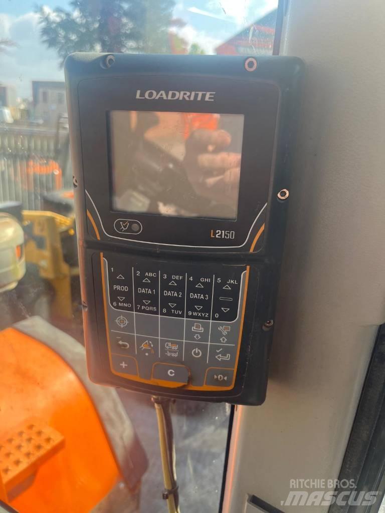 Doosan DL 420-3 Chargeuse sur pneus