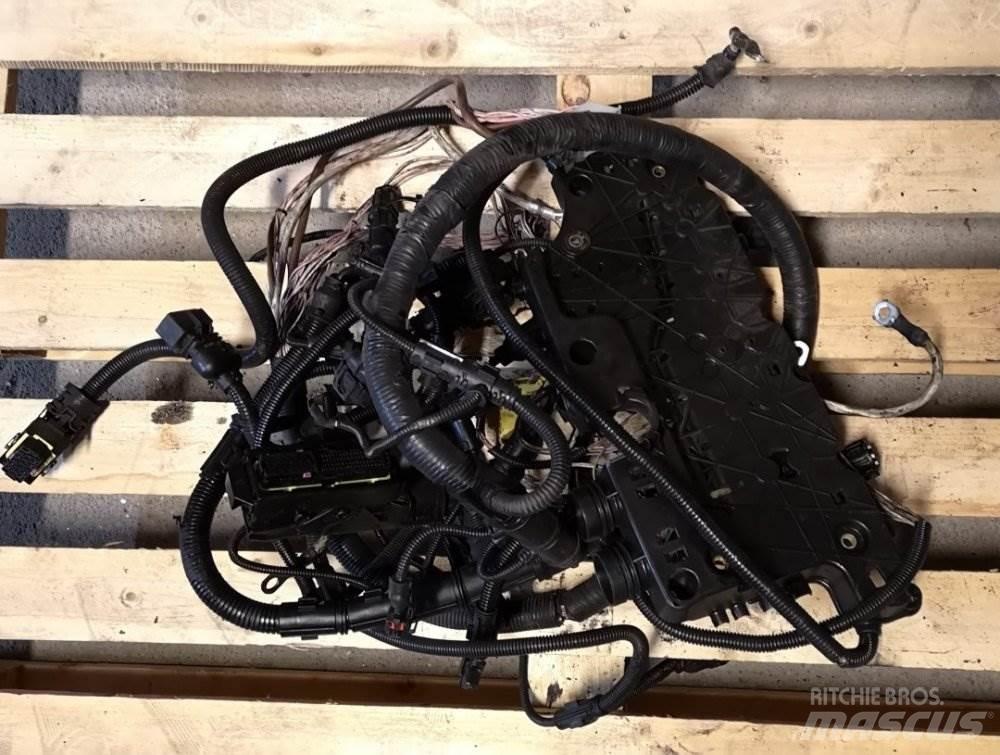MAN TGL SVAZEK MOTORU Moteur