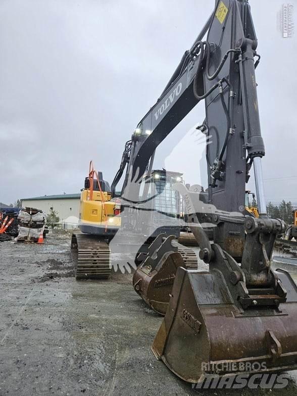 Volvo ECR235EL Pelle sur chenilles