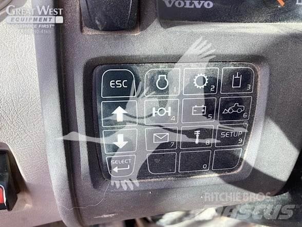 Volvo L220G Chargeuse sur pneus